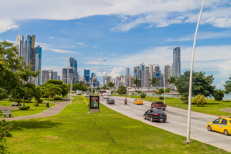 PANAMA CITY, PANAMA - MAY 30, 2016: View of modern skyscrapers and a traffic Balboa avenue in Panama City.のeditorial素材