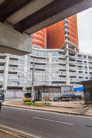 PANAMA CITY, PANAMA - MAY 27, 2016: Viaducto 3 de Noviembre viaduct and a construction site in Panama Cityのeditorial素材