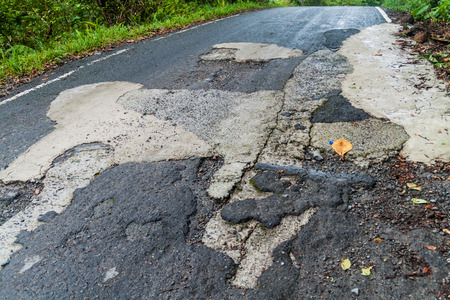 Potholed road near Boquete, Panama.のeditorial素材