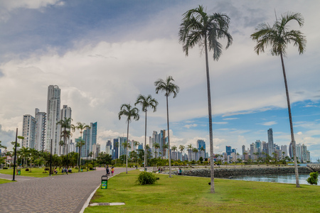 PANAMA CITY, PANAMA - MAY 30, 2016: View of a costal park near Cinta Costera road in Panama Cityのeditorial素材
