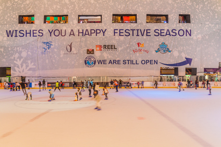 DUBAI, UAE - MARCH 10, 2017: Ice ring in the Dubai Mall, one of the largest malls in the world.のeditorial素材