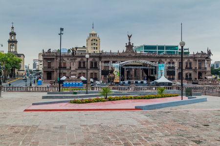 MONTERREY, MEXICO - OCTOBER 2, 2016: Palace museum on the Macroplaza square in Monterrey.のeditorial素材