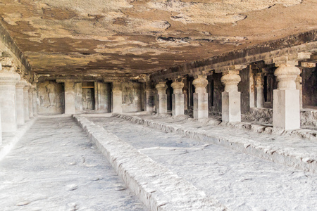 ELLORA, INDIA - FEBRUARY 7, 2017: Carved cave in Ellora, Maharasthra state, Indiaのeditorial素材