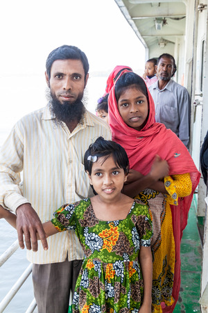 MORRELGANJ, BANGLADESH - NOVEMBER 19, 2016: Passengers of MV Modhumoti ship, Bangladeshのeditorial素材