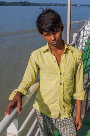HULARHAT, BANGLADESH - NOVEMBER 19, 2016: Passenger of MV Modhumoti ship, Bangladeshのeditorial素材