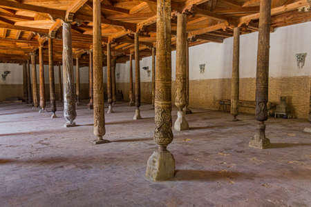 KHIVA, UZBEKISTAN - APRIL 25, 2018: Interior of the Juma Mosque in the old town of Khiva, Uzbekistanのeditorial素材