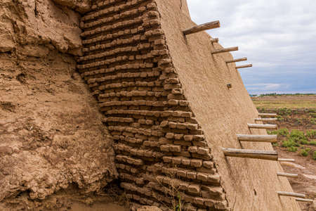 Renovated walls of Kyzyl Qala (Kala) fortress in Kyzylkum desert, Uzbekistanのeditorial素材