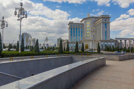 ASHGABAT, TURKMENISTAN - APRIL 18, 2018: Buildings in the center of Ashgabat, capital of Turkmenistanのeditorial素材