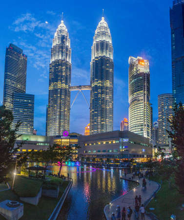 KUALA LUMPUR, MALAYSIA - MARCH 22, 2018: Petronas Towers building in Kuala Lumpur, Malaysia.のeditorial素材