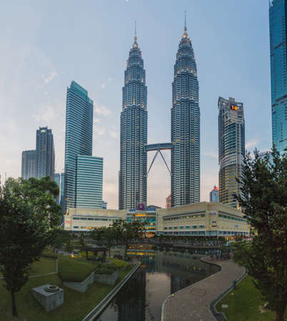 KUALA LUMPUR, MALAYSIA - MARCH 22, 2018: Petronas Towers building in Kuala Lumpur, Malaysia.のeditorial素材