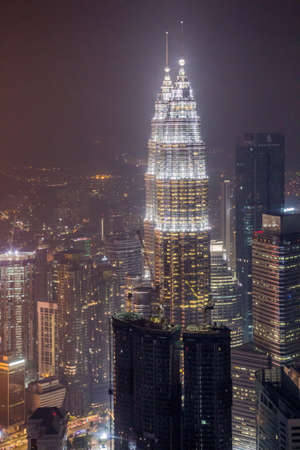KUALA LUMPUR, MALAYSIA - MARCH 29, 2018: Petronas Towers building in Kuala Lumpur, Malaysia.のeditorial素材