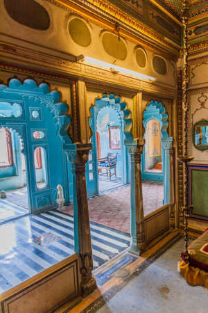 UDAIPUR, INDIA - FEBRUARY 12, 2017: Interior of the City palace in Udaipur, Rajasthan state, Indiaのeditorial素材