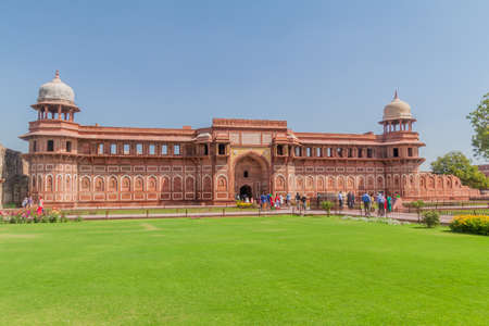 AGRA, INDIA - FEBRUARY 20, 2017: Jahangir Palace at Agra Fort, Uttar Pradesh state, Indiaのeditorial素材