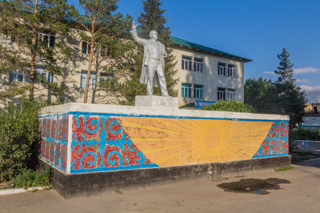 KOCHKOR, KYRGYZSTAN - JULY 21, 2018: Lenin statue in Kochkor, Kyrgyzstan.のeditorial素材