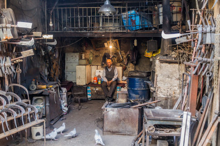QAZVIN, IRAN - APRIL 5, 2018: Small hardware workshop in Qazvin, Iranのeditorial素材