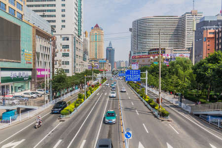 LANZHOU, CHINA - AUGUST 18, 2018: Main street in Lanzhou, Gansu Province, Chinaのeditorial素材