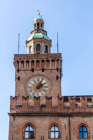 Palazzo d'Accursio palace tower in Bologna, Italyのeditorial素材