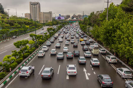TEHRAN, IRAN - APRIL 16, 2018: Traffic on Hemmat Expressway in Tehran, Iranのeditorial素材