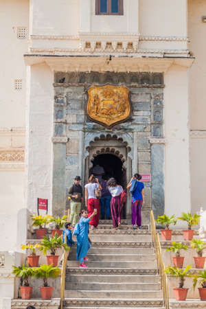 UDAIPUR, INDIA - FEBRUARY 12, 2017: Entrance gate of the City palace in Udaipur, Rajasthan state, Indiaのeditorial素材
