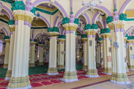 JUNAGADH, INDIA - FEBRUARY 9, 2017: Juma Masjid mosque in Junagadh, Gujarat state, Indiaのeditorial素材