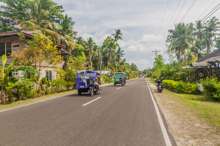 SIQUIJOR, PHILIPPINES - FEBRUARY 8, 2018: View of Siquijor Circumferential Road, Philippines.のeditorial素材