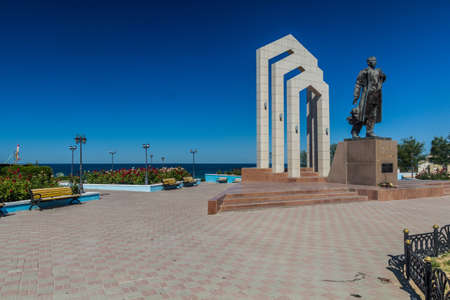 AKTAU, KAZAKHSTAN - JUNE 3, 2018: Jalau Mynbayev sculpture in Aktau, Kazakhstanのeditorial素材