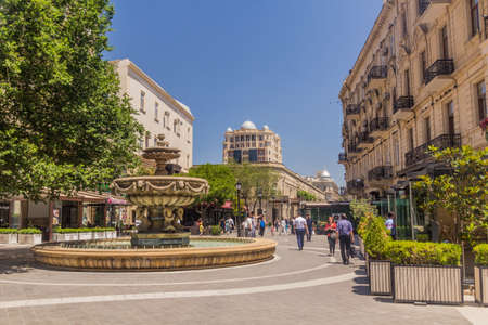 BAKU, AZERBAIJAN - JUNE 6, 2018: Fountain at Nizami street in Baku, Azerbaijanのeditorial素材