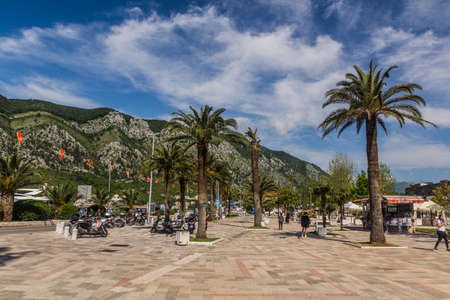KOTOR, MONTENEGRO - JUNE 2, 2019: People at the seaside in Kotor, Montenegro.のeditorial素材