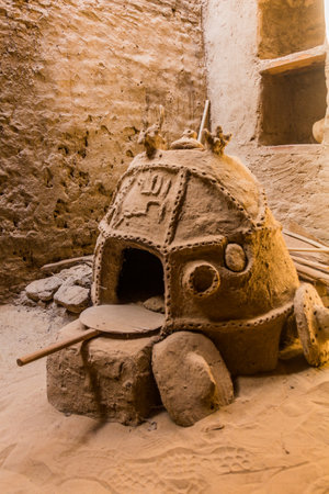 Traditional mud oven in Al Qasr village in Dakhla oasis, Egyptの写真素材