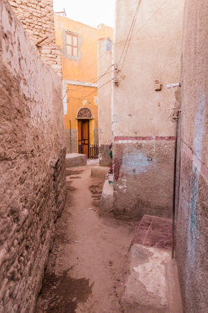 Narrow alley at the Elephantine island in Aswan, Egyptの写真素材