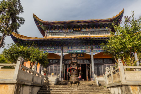 WUHAN, CHINA - OCTOBER 31, 2019: Baotong temple in Wuhan, Chinaのeditorial素材