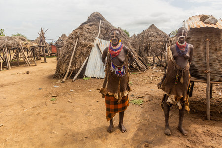 KORCHO, ETHIOPIA - FEBRUARY 4, 2020: Members of Karo tribe in their Korcho village, Ethiopiaのeditorial素材