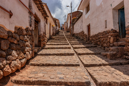 Steep alley in Chinchero town, Peruの写真素材