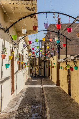 Alley in Akre town, Kurdistan Region of Iraqの写真素材