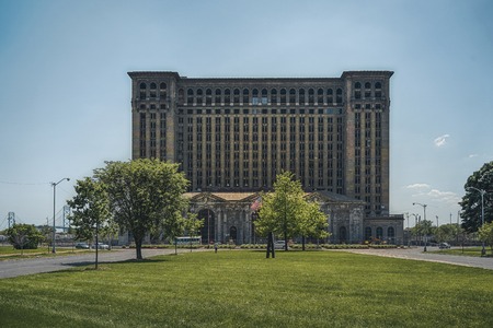 Detroit, Michigan, United States - October 2018: A view of the old Michigan Central Station building in Detroit which served as a major railway depot from 1914 - 1988.のeditorial素材