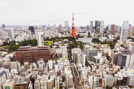TOKYO ,JAPAN - OCTOBER 11:Tokyo city skyline in evening with Tokyo tower, OCT 11,2016, Tokyo, Japan. Tokyo city skyline in evening with Tokyo towerのeditorial素材