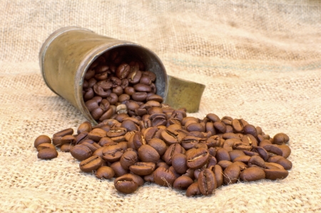 Coffee beans on vintage backgroundの写真素材