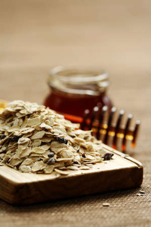 oatmeal and honey - beauty treatmentの写真素材