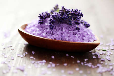 bowl of lavender bath salt - beauty treatmentの写真素材