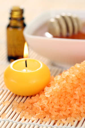 honey essential oil and fresh honey - beauty treatmentの写真素材
