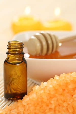 honey essential oil and fresh honey - beauty treatmentの写真素材