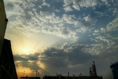 Beautiful sunset with cloudsの素材