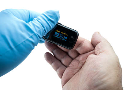 Blood oxygen measurement with a digital pulse oximeter