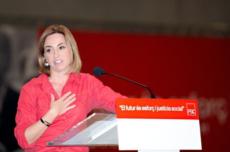 BARCELONA, SPAIN - NOVEMBER 17: Carme Chacon (PSC), Minister of Defense and holding a speech at a meeting during the 2011 election campaign in Barcelona, Spain on 17/11/2011のeditorial素材