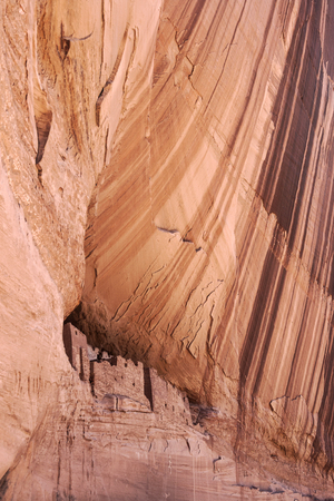 Famous anasazi cave dwelling in a cliff of the Canyon de Chelly National Monument - Arizona - verticalの写真素材