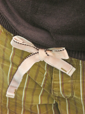 bow and short pantの写真素材