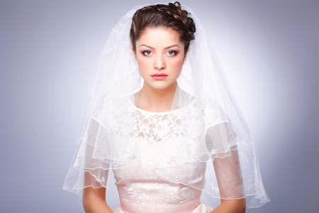 beautiful bride portrait - very clean imageの写真素材
