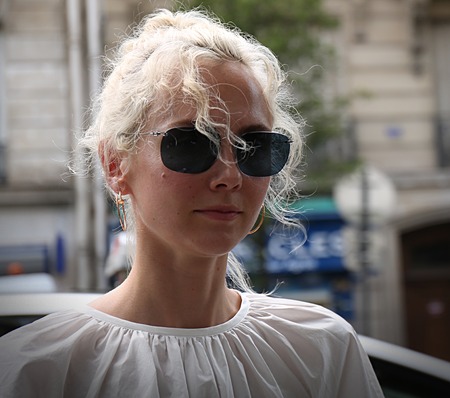 PARIS- 21 June 2017 Olga Karput on the street during the Paris Fashion Weekのeditorial素材
