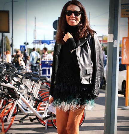 MILAN- 20 September 2017 Viviana Volpicella on the street during the Milan Fashion Weekのeditorial素材