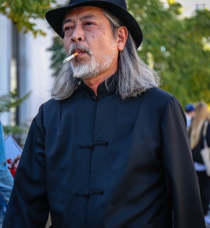 PARIS, France- September 26 2018: Men on the street during the Paris Fashion Week.のeditorial素材